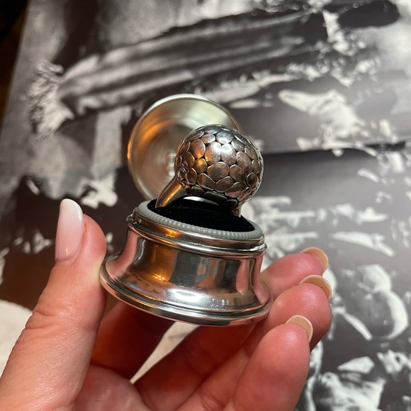 Unique Vintage Sterling Silver 925 Ring With Raised Textured Ball Size 7 - Picture 5 of 13
